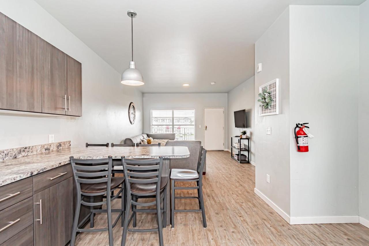 Bringham'S Mill Apartments Perfect For Groups Full Kitchen Gym And Free Parking Rexburg Exterior foto