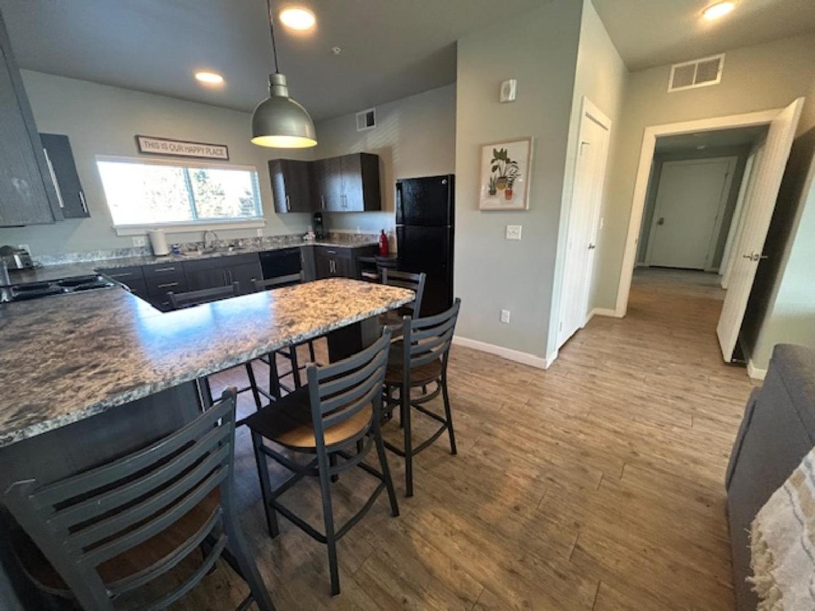Bringham'S Mill Apartments Perfect For Groups Full Kitchen Gym And Free Parking Rexburg Exterior foto